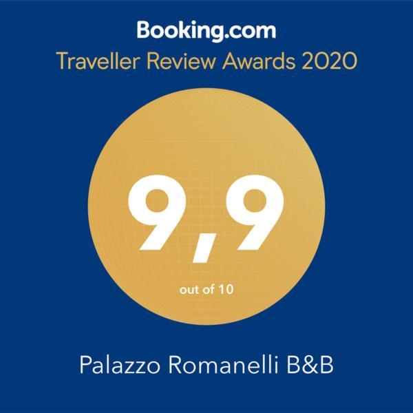 Palazzo Romanelli B&B ตรานิ ภายนอก รูปภาพ