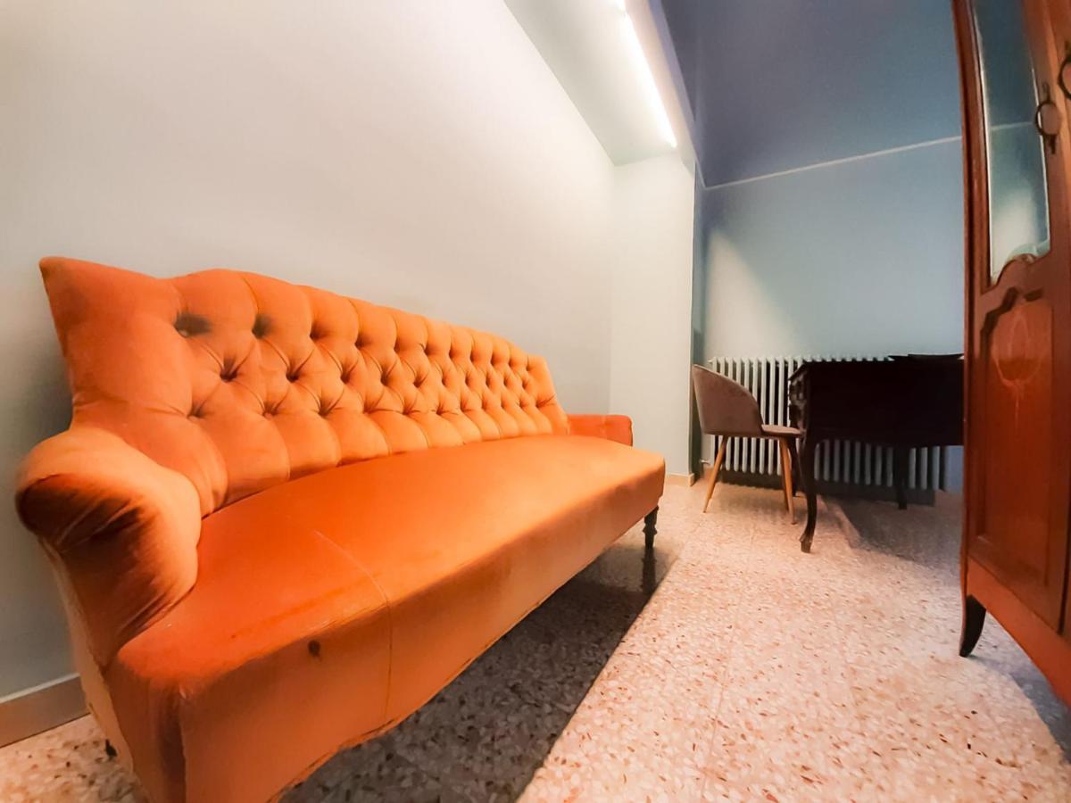 Palazzo Romanelli B&B ตรานิ ภายนอก รูปภาพ